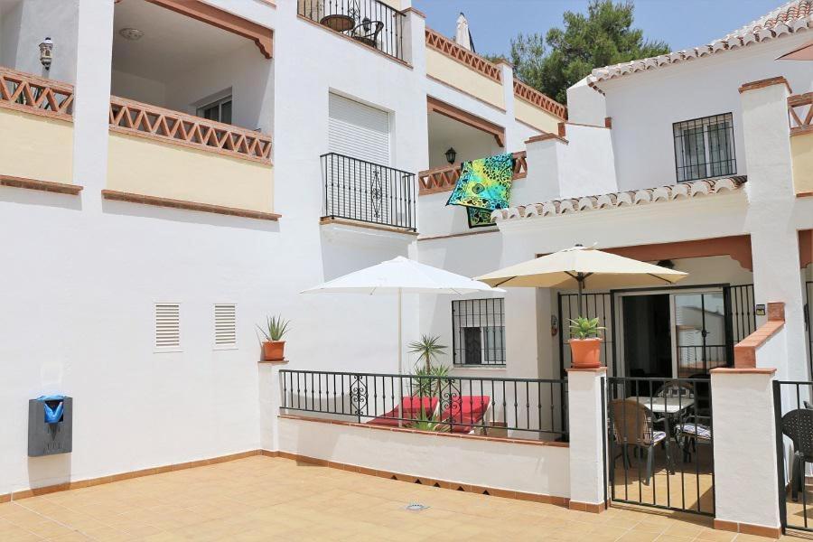 Casa Kasander, Two Bedroom Appartment Near Beach With Pool Nerja Eksteriør billede